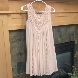 Summer Sale! ☀️💕 Soft Pink Lace Dress Women’s XS